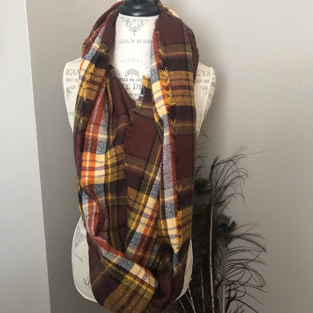 Infinity Fall scarf 29x29